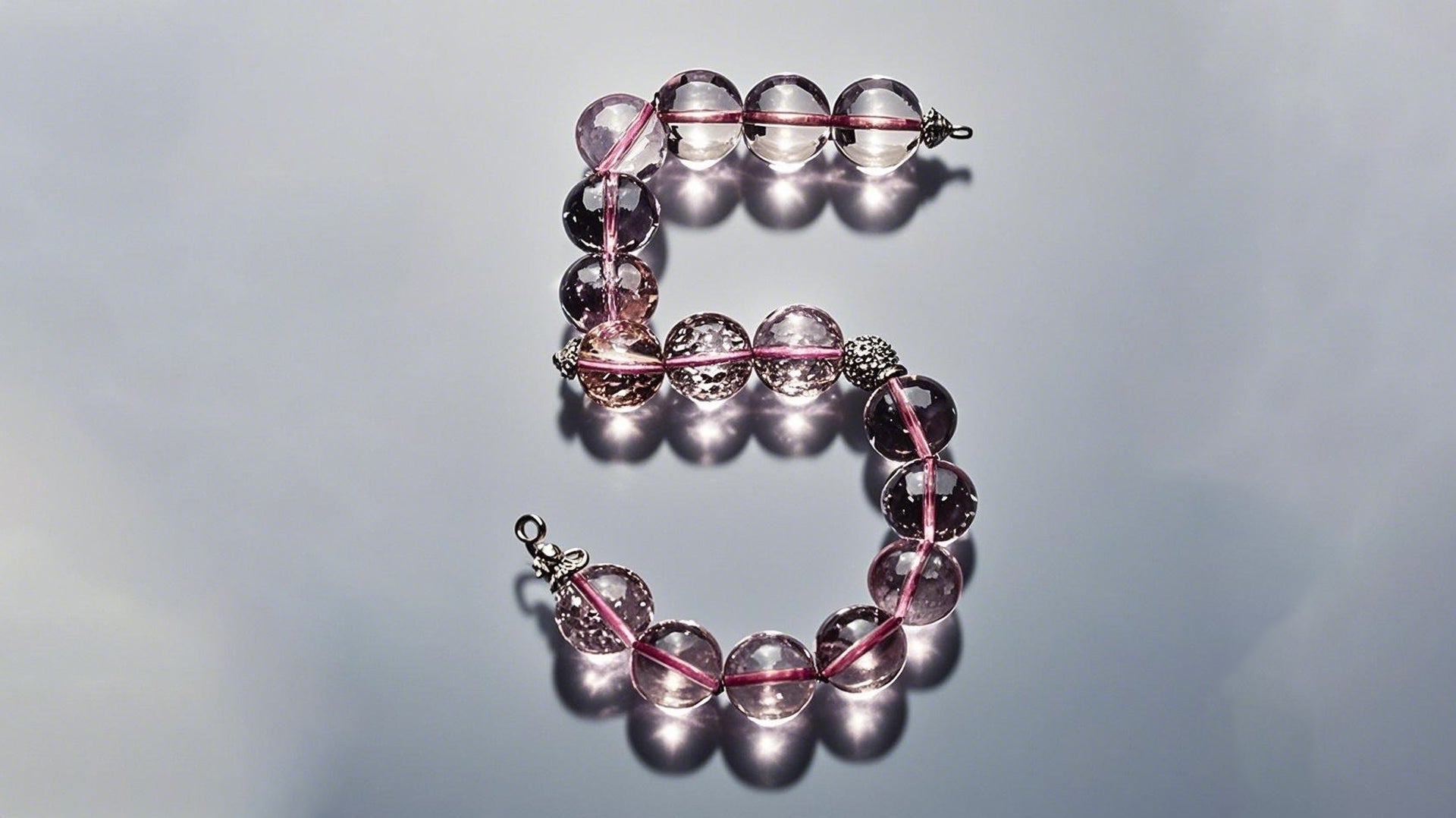 Angel Number 5: Hidden Guidance and Spiritual Insights Behind the Numbers