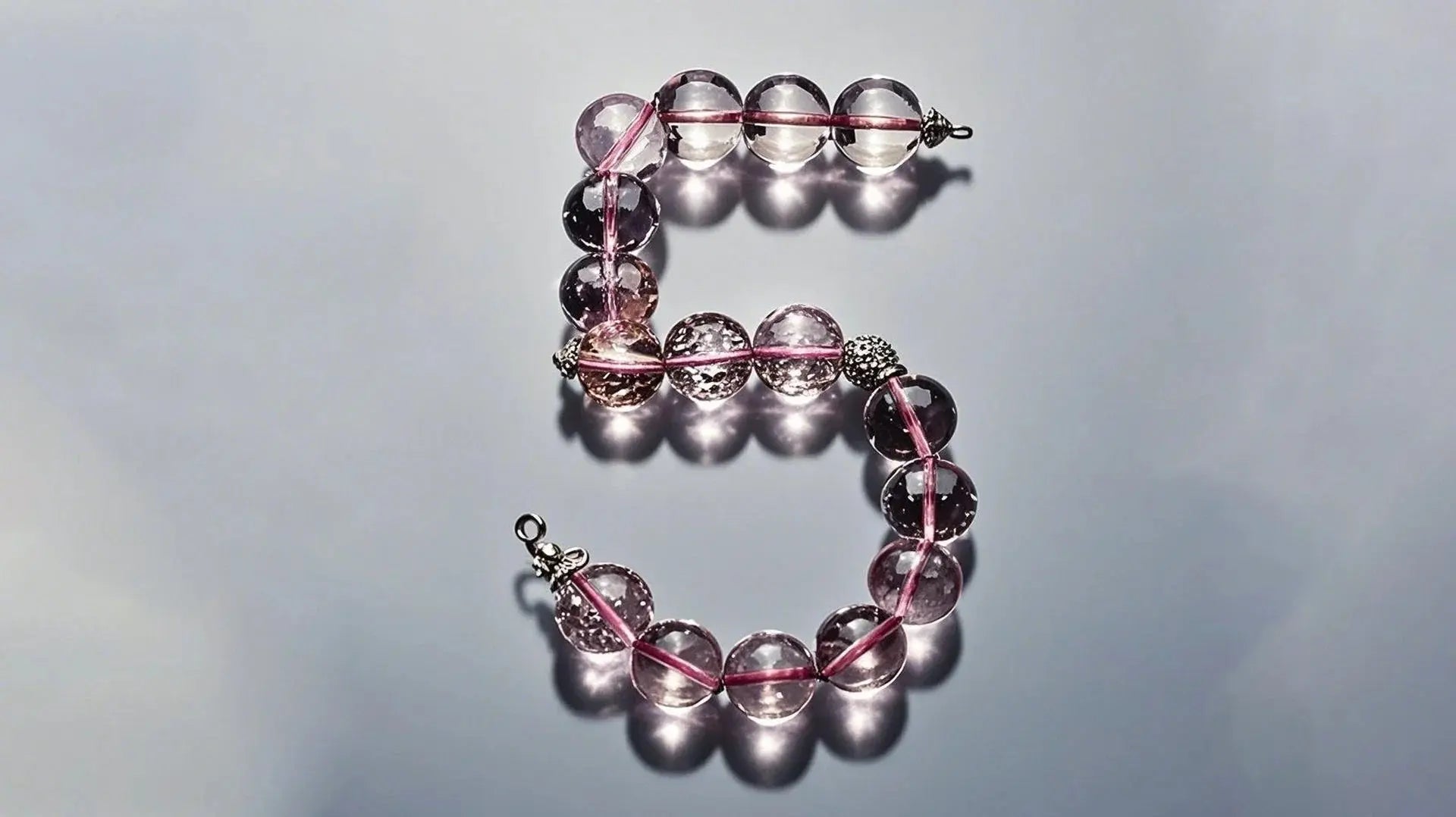 Angel Number 5: Hidden Guidance and Spiritual Insights Behind the Numbers Shine Purity