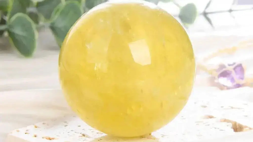 Citrine: The Sun-like Gemstone with Healing Powers, Ancient Mysteries, and Timeless Value Shine Purity
