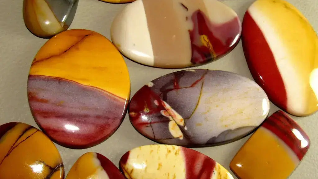 Mookaite Jasper: The Crystal of Adventure, Healing, and Prosperity Shine Purity
