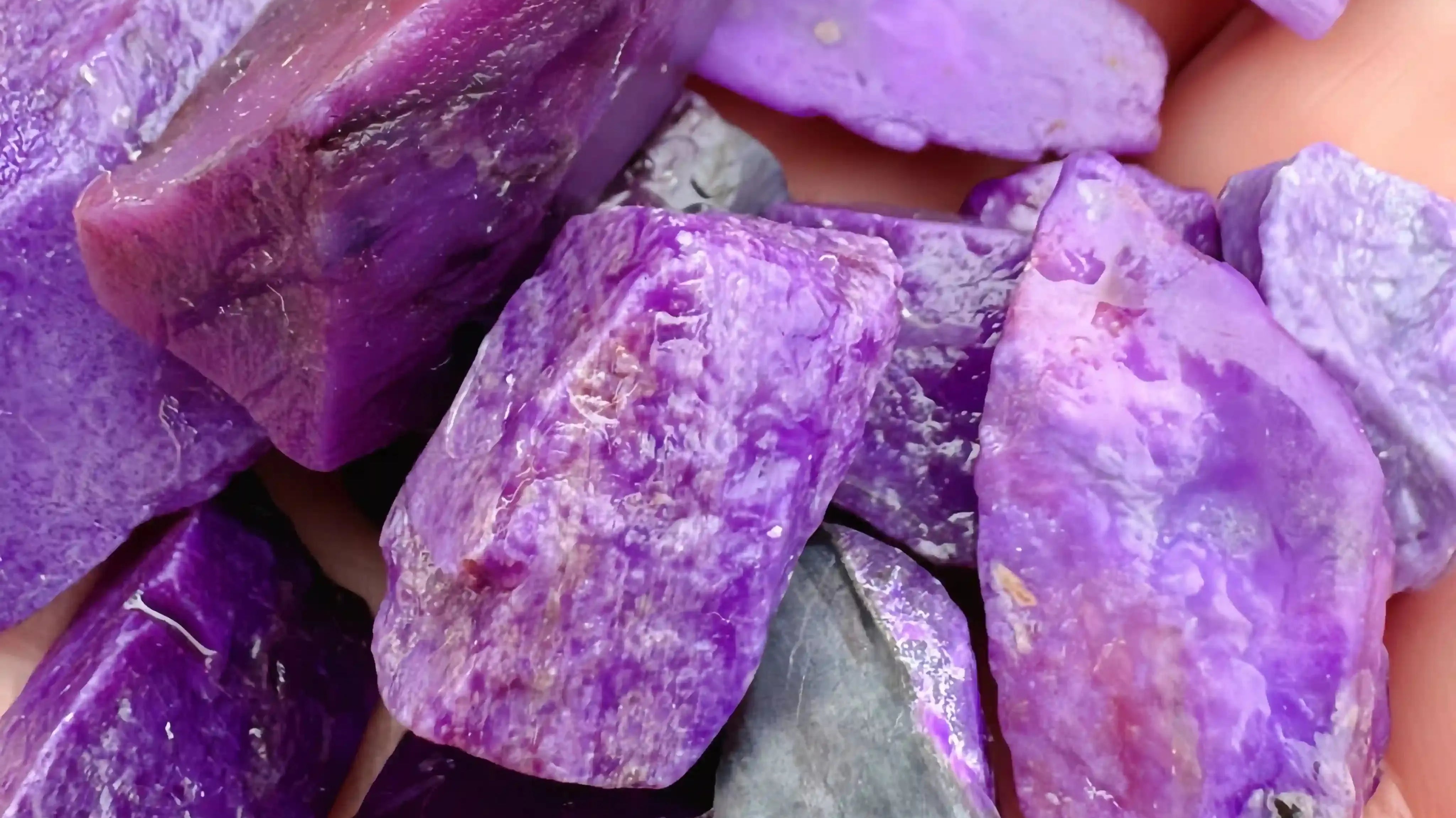 Sugilite: The Ultimate Spiritual Stone for Trauma Healing and Chakra Balance Shine Purity