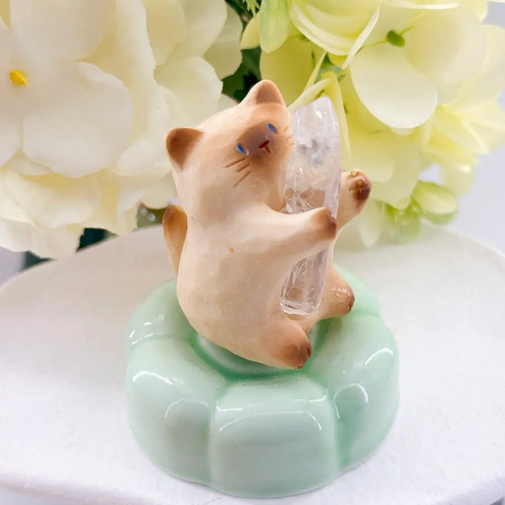 Clear Quartz Kitty Spinner Figurine Shinepurity