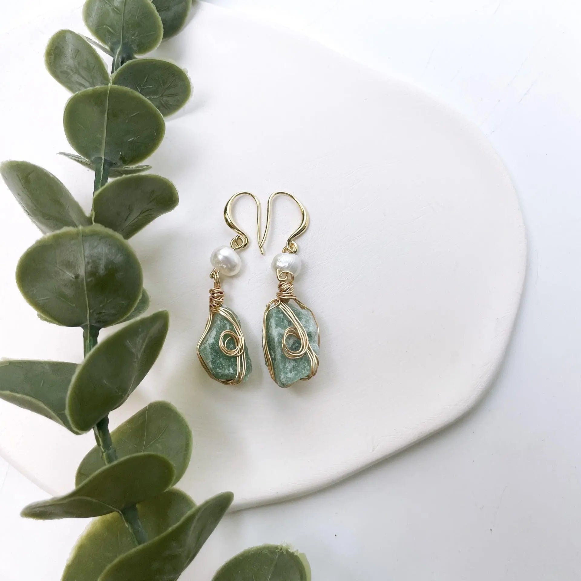 Irregular Geometric Wire-Wrapped Natural Crystal Stone with Freshwater Pearl Earrings - Shinepurity