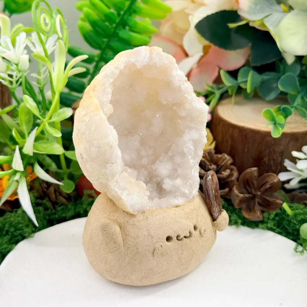 Moroccan Geode Crystal Pet A Quiet Touch for Your Space Shinepurity