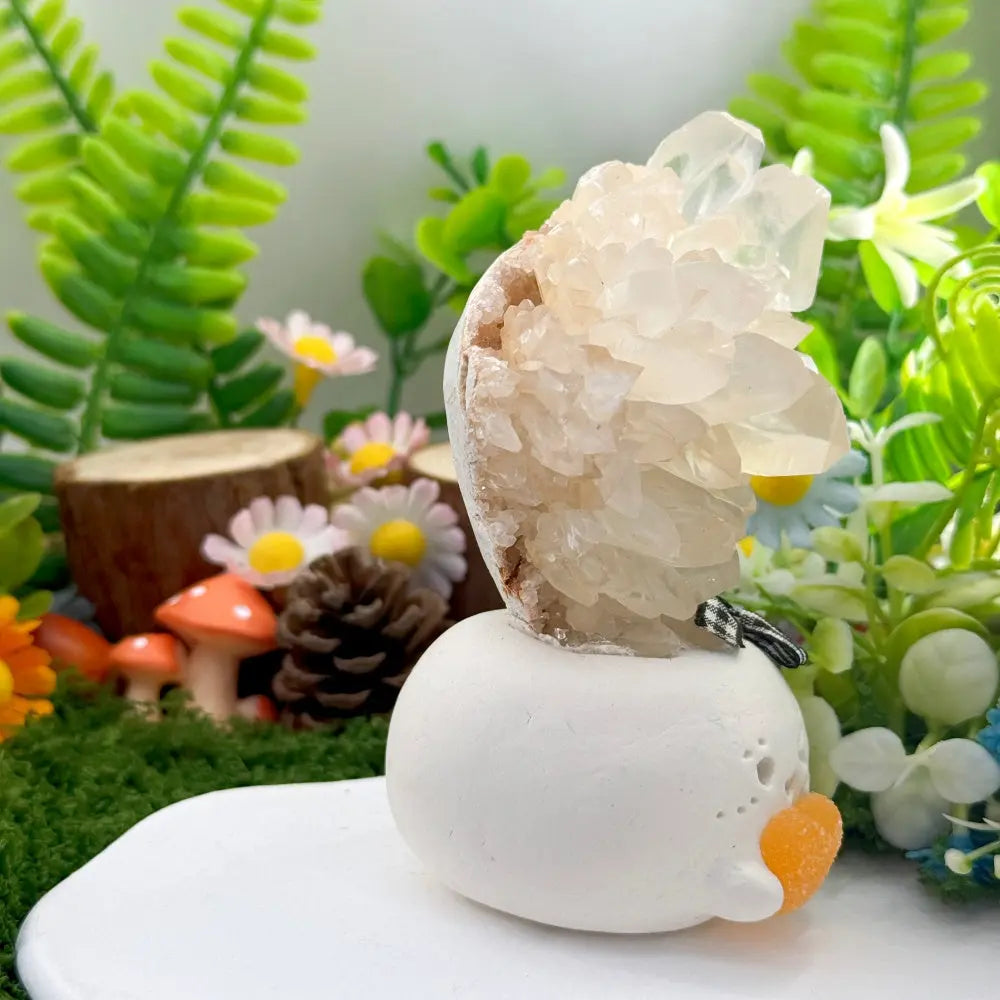 White Calcite Crystal Pet for Clearing the Heart and Mind Shinepurity