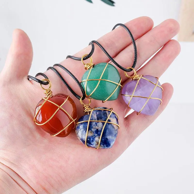 Gold-Wrapped Wire Heart-Shaped Crystal Pendant Necklace - Shinepurity