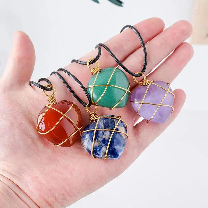Gold-Wrapped Wire Heart-Shaped Crystal Pendant Necklace - Shinepurity