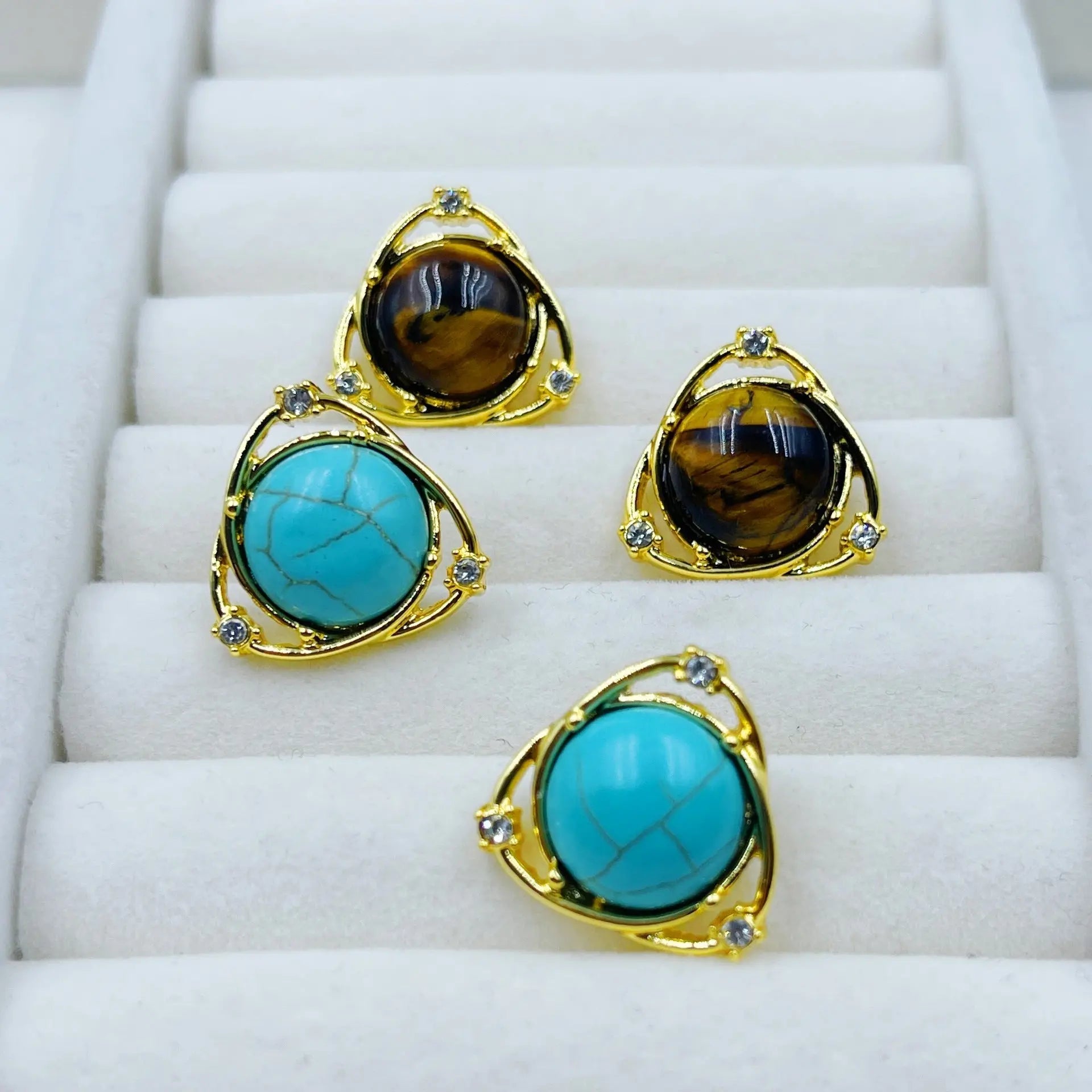 Vintage Minimalist Inlaid Natural Turquoise and Tiger's Eye Ear Studs Shinepurity