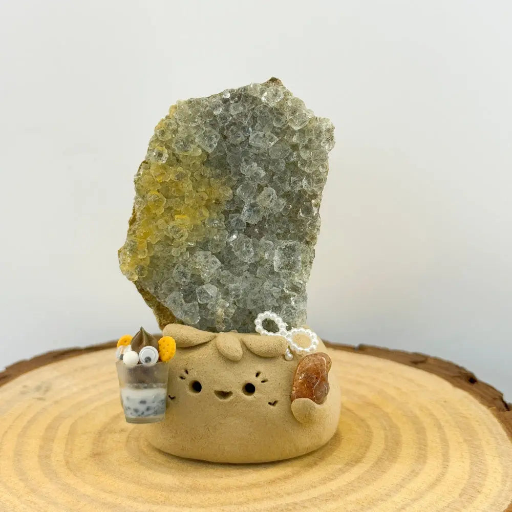 Bringing Clear Gentle Peace to the Heart Fluorite Crystal Pet Shinepurity
