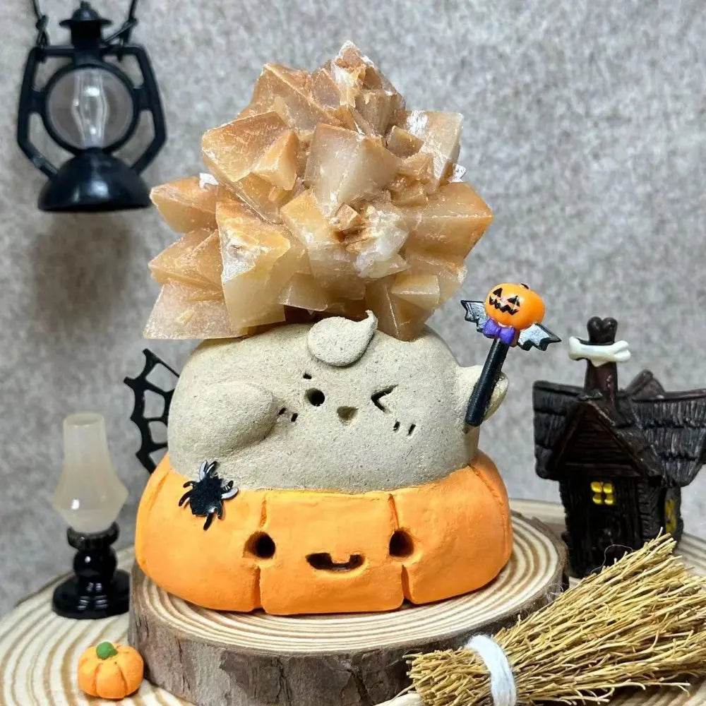 Halloween Calcite Ghost Crystal Pet — Limited Edition Healing Decor Shinepurity