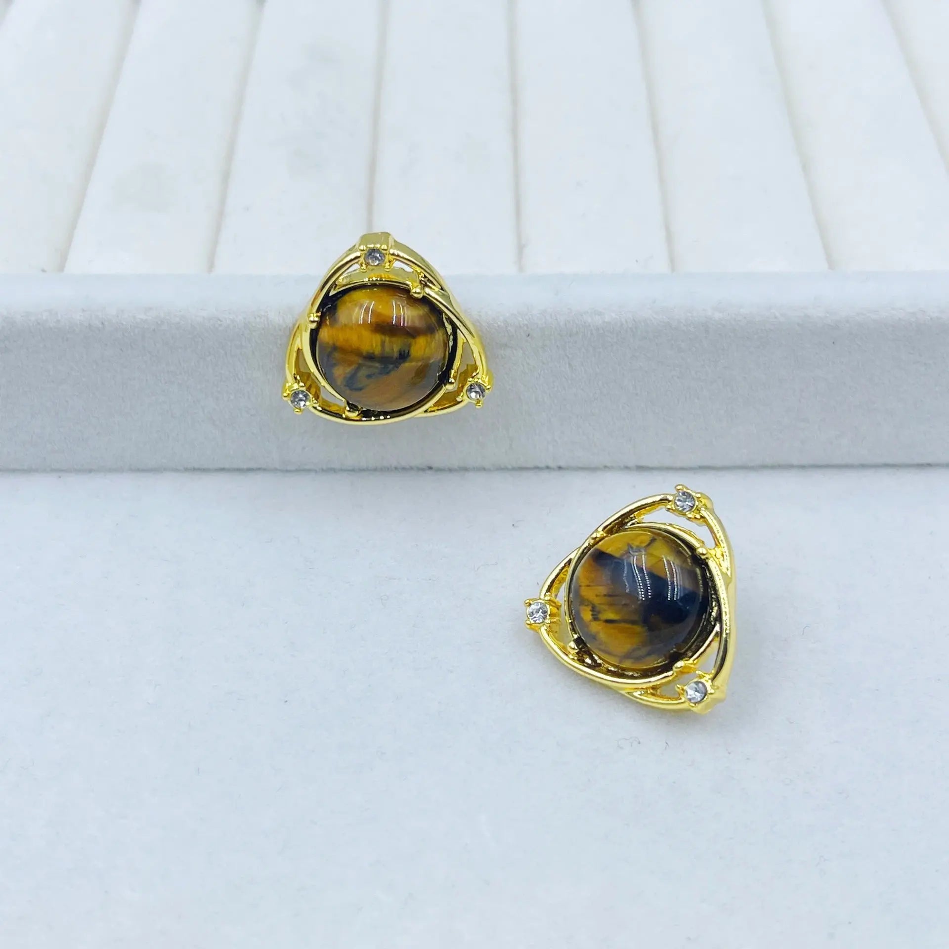 Tiger Eye