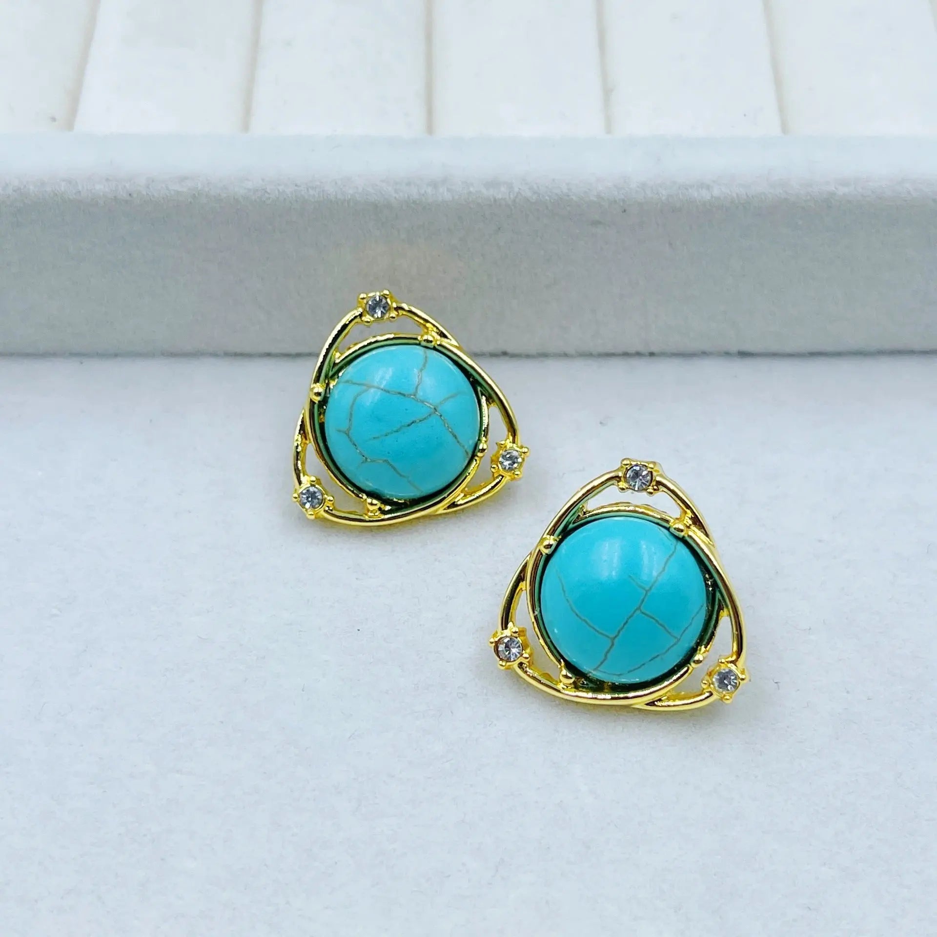Vintage Minimalist Inlaid Natural Turquoise and Tiger's Eye Ear Studs Shinepurity