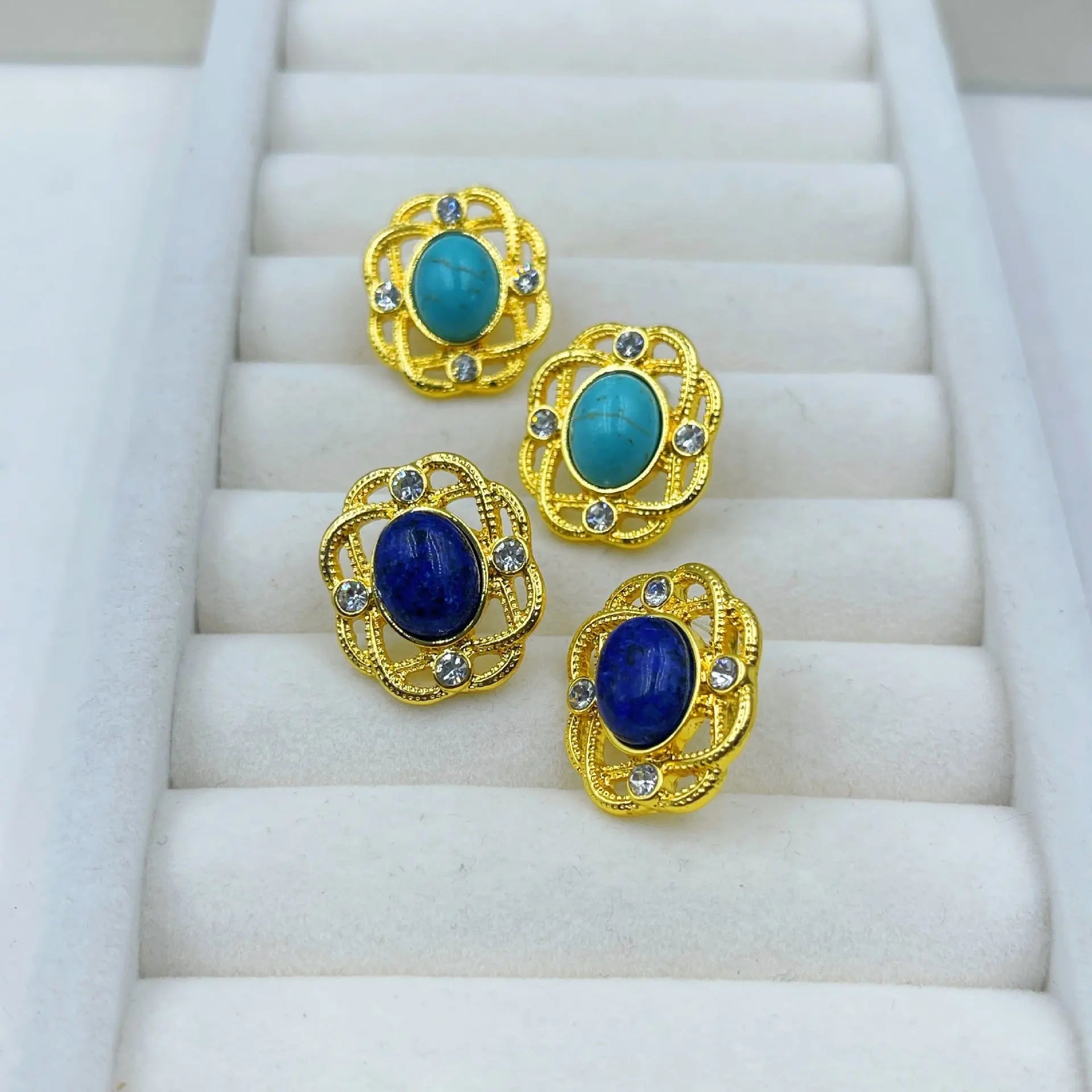 Vintage Hollow Inlaid Natural Turquoise Ear Studs Shinepurity