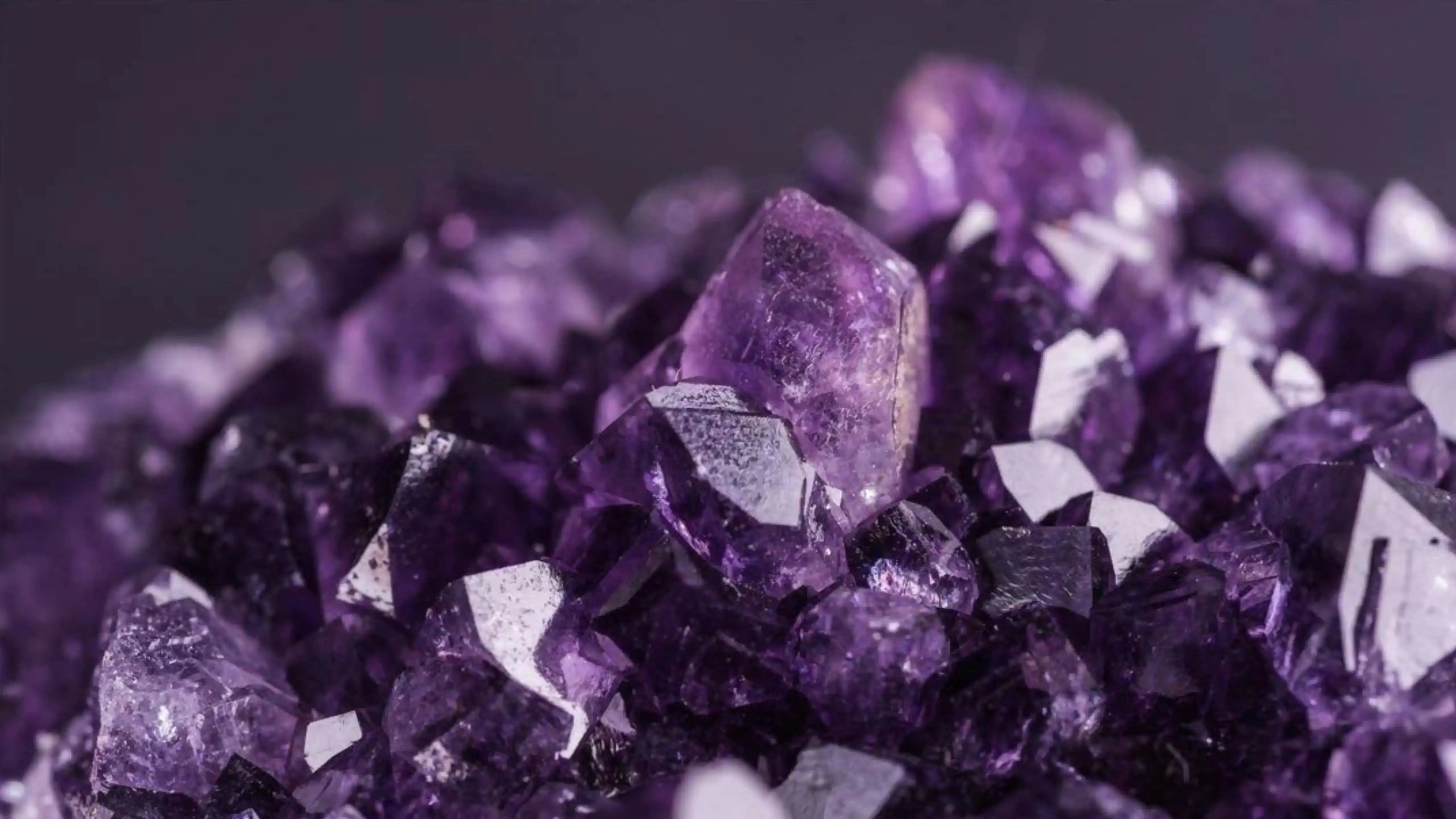 The Ultimate 2026 Guide to February’s Birthstone: Amethyst From Geological Epic to Modern Soul Healing Shine Purity