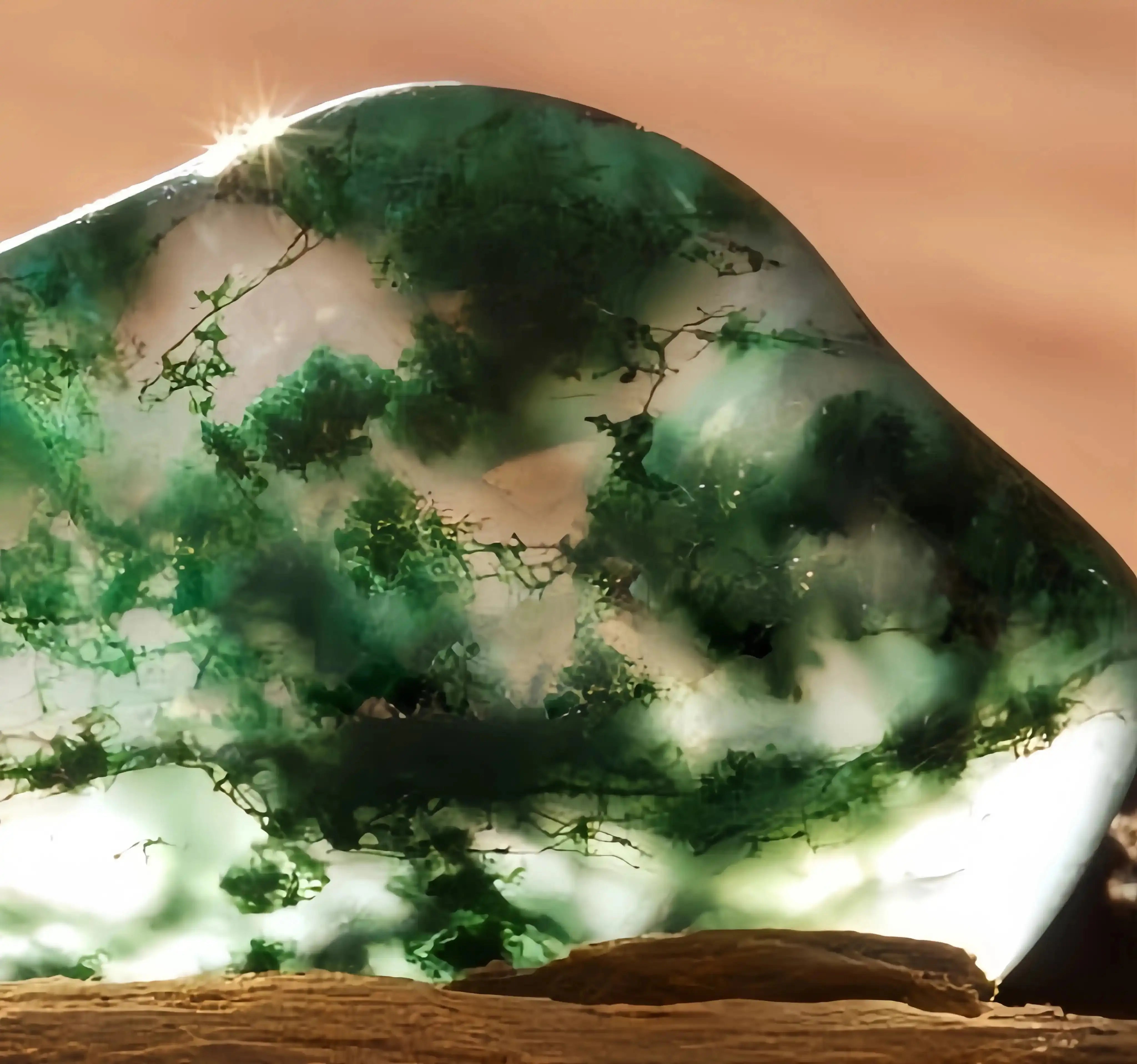Unlock the Energy of Moss Agate: Healing, Balance, and Abundance Shine Purity